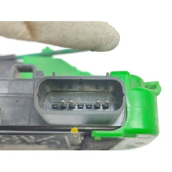 Recambio de cerradura puerta delantera derecha para hyundai i40 cw style bluedrive referencia OEM IAM 813203Z020  