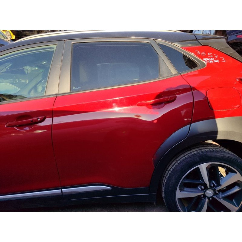 Recambio de puerta trasera izquierda para hyundai kona style 2wd referencia OEM IAM 77003J9010  