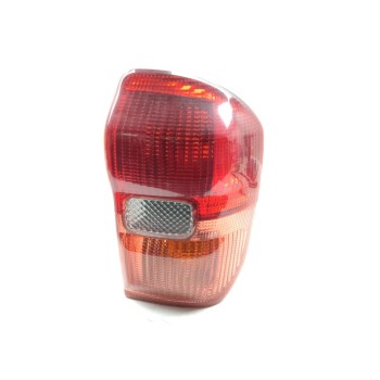 PILOTO TRASERO DERECHO 8155142060 