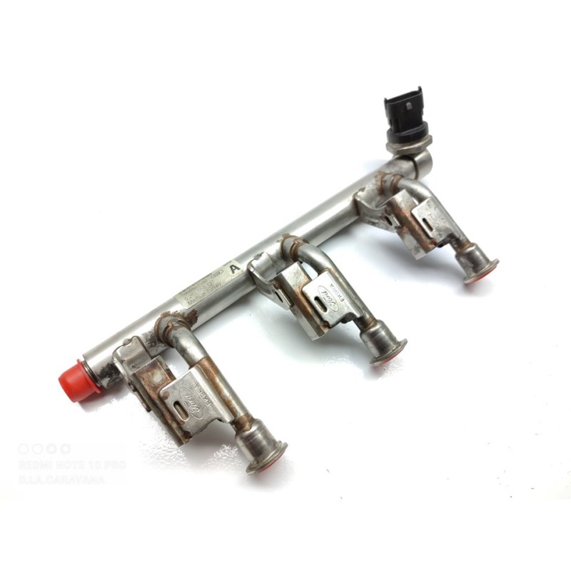 Recambio de rampa inyectora para ford fiesta (ccn) black edition referencia OEM IAM DM5G9H487AA  