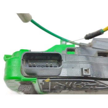 Recambio de cerradura puerta trasera izquierda para hyundai i40 cw style bluedrive referencia OEM IAM 814103Z000  