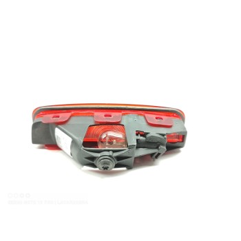 Recambio de luz central de freno para dacia dokker essential referencia OEM IAM 8200690117  