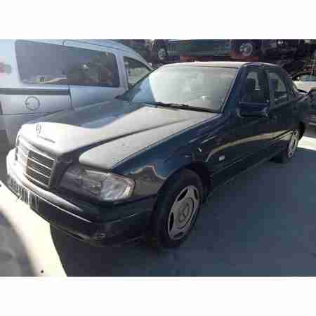 MERCEDES-BENZ CLASE C (W202) BERLINA