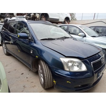 toyota avensis wagon (t25) del año 2003
