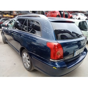 toyota avensis wagon (t25) del año 2003