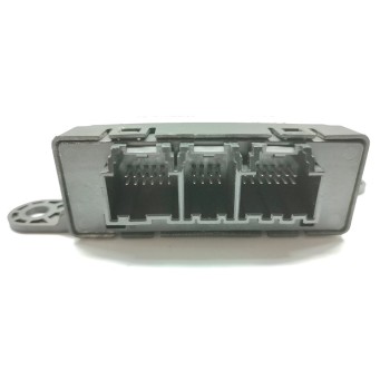 Recambio de modulo electronico para maserati levante diesel referencia OEM IAM 670032406  