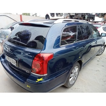 toyota avensis wagon (t25) del año 2003