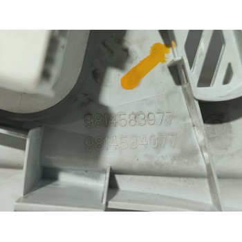 Recambio de luz interior para peugeot 3008 active referencia OEM IAM 9814583977  