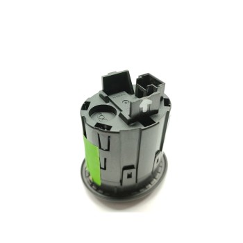 Recambio de pantalla multifuncion para maserati levante diesel referencia OEM IAM 670063100  