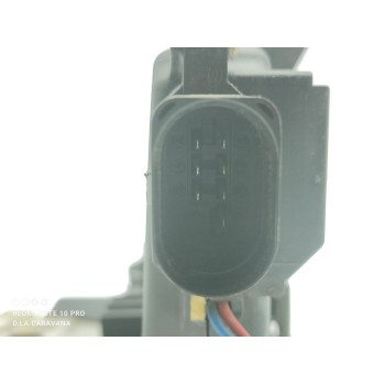 Recambio de cerradura puerta delantera derecha para audi a4 berlina (8e) 2.0 referencia OEM IAM 4B1837016B  