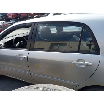 toyota corolla (e12) del año 2005