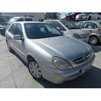 citroën xsara berlina del año 2001