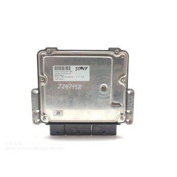Recambio de centralita motor uce para renault captur expression referencia OEM IAM 0281032811  