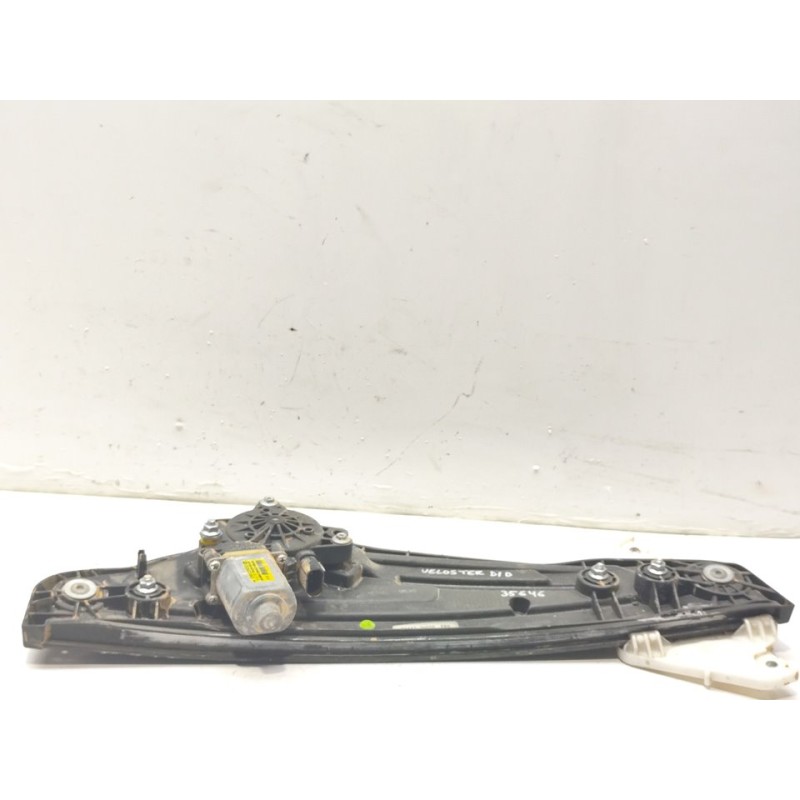 Recambio de elevalunas delantero derecho para hyundai veloster sport referencia OEM IAM 824022V000  