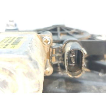 Recambio de elevalunas delantero derecho para hyundai veloster sport referencia OEM IAM 824022V000  