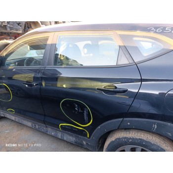 Recambio de puerta trasera izquierda para hyundai tucson essence bluedrive 2wd referencia OEM IAM 77003D7000  