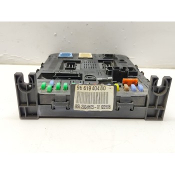 Recambio de caja reles / fusibles para citroën c4 berlina lx referencia OEM IAM 9661940480  