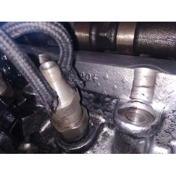 Recambio de culata para citroën xsara berlina 1.9 diesel referencia OEM IAM P04  