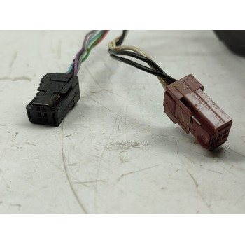 Recambio de retrovisor izquierdo para peugeot 2008 (--.2013) allure referencia OEM IAM 1611240880  