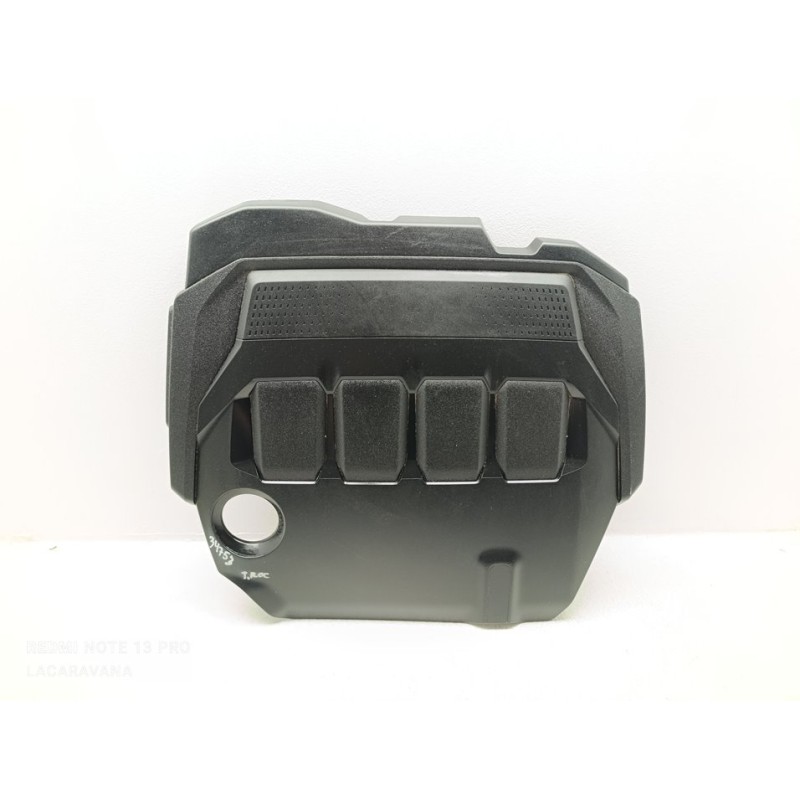 Recambio de tapa motor para volkswagen t-roc advance referencia OEM IAM 05L103925E  