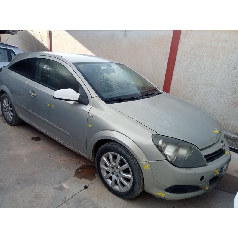 opel astra h gtc (a04) del año 2005