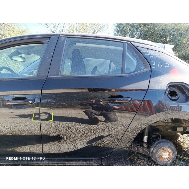 Recambio de puerta trasera izquierda para opel corsa f edition referencia OEM IAM 9837706080  