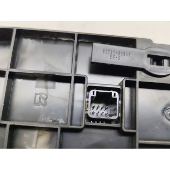 Recambio de mando climatizador para toyota yaris hybrid active referencia OEM IAM 559000D800  