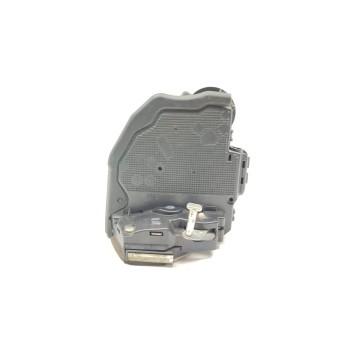 Recambio de cerradura puerta trasera derecha para toyota avensis (t27) advance referencia OEM IAM 6905005050  