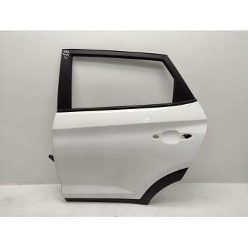 Recambio de puerta trasera izquierda para hyundai tucson 25 aniversario 4x2 referencia OEM IAM 77003D7000  