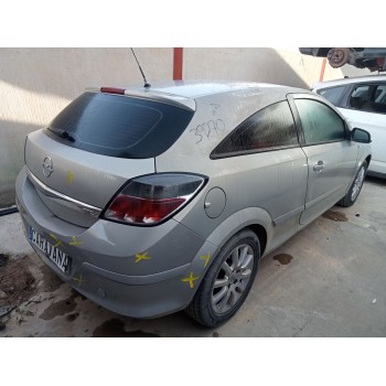 opel astra h gtc (a04) del año 2005