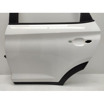 Recambio de puerta trasera izquierda para hyundai tucson 25 aniversario 4x2 referencia OEM IAM 77003D7000  
