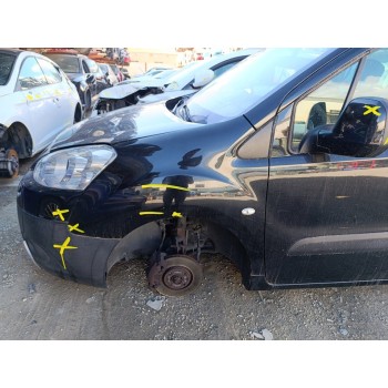 Recambio de aleta delantera izquierda para peugeot partner kombi premium referencia OEM IAM 7840W2  