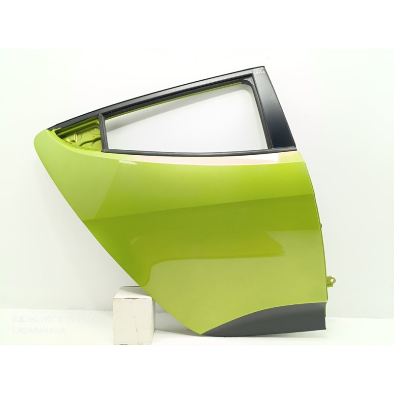 Recambio de puerta trasera derecha para hyundai veloster sport referencia OEM IAM 770042V020  