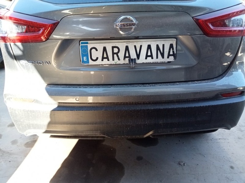 Recambio de paragolpes trasero para nissan qashqai (j11) acenta referencia OEM IAM 85022HV00H  