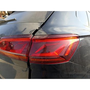 Recambio de piloto trasero derecho para volkswagen touareg r-line 4motion referencia OEM IAM 760945208A  