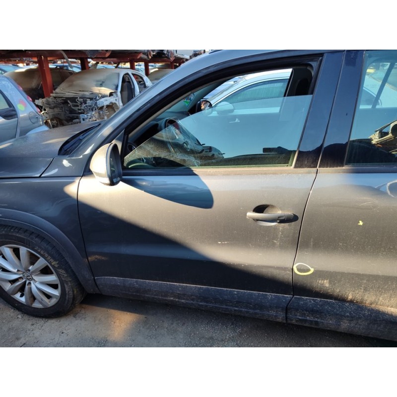 Recambio de puerta delantera izquierda para volkswagen tiguan (5n2) t1 bluemotion referencia OEM IAM 5N0831055B  