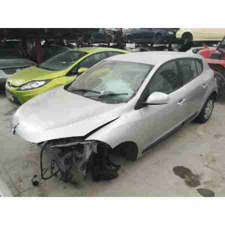 RENAULT MEGANE III BERLINA 5 P