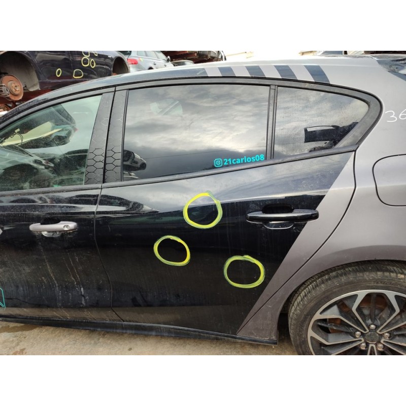 Recambio de puerta trasera izquierda para ford focus st-line referencia OEM IAM PJX7BA24631AG  