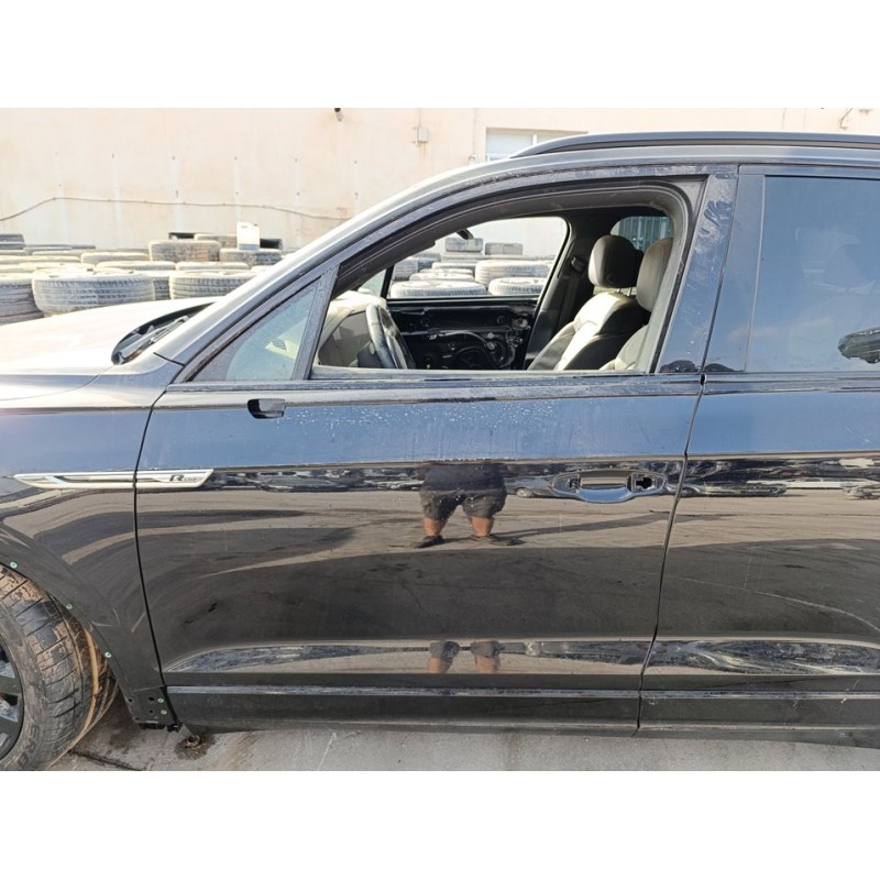 Recambio de puerta delantera izquierda para volkswagen touareg r-line 4motion referencia OEM IAM 760831051B  