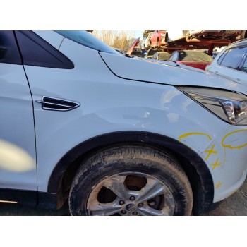 Recambio de aleta delantera derecha para ford kuga (cbs) trend referencia OEM IAM CJ5416005AG  