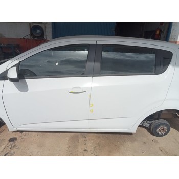 chevrolet aveo berlina hatchback del año 2013