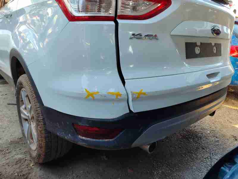 Recambio de paragolpes trasero para ford kuga (cbs) trend referencia OEM IAM CV4417D781AD59QR  