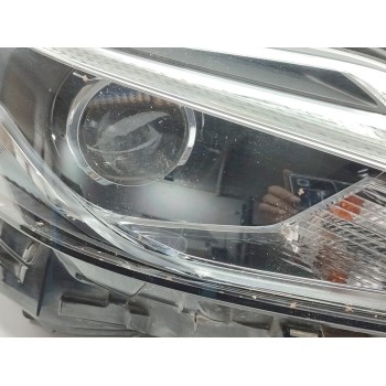 Recambio de faro derecho para lexus ct 200h referencia OEM IAM 8113176190  