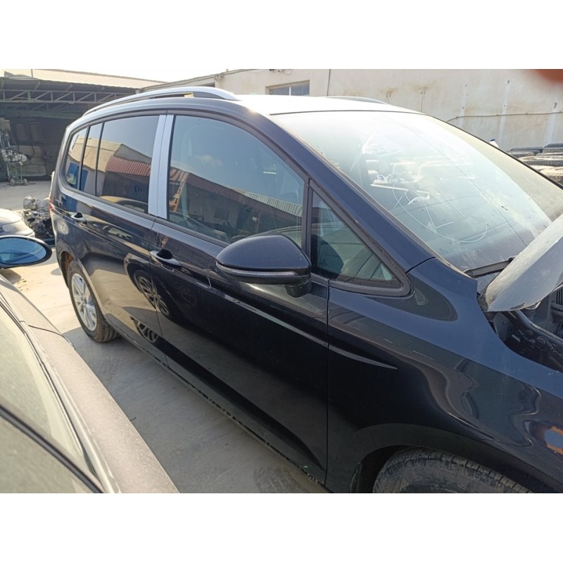 Recambio de puerta delantera derecha para volkswagen touran (5t1) life referencia OEM IAM 5TA831056AE  