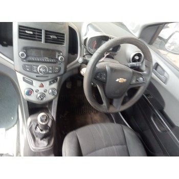 chevrolet aveo berlina hatchback del año 2013