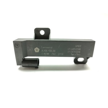 Recambio de antena para maserati levante diesel referencia OEM IAM 68051315AB  