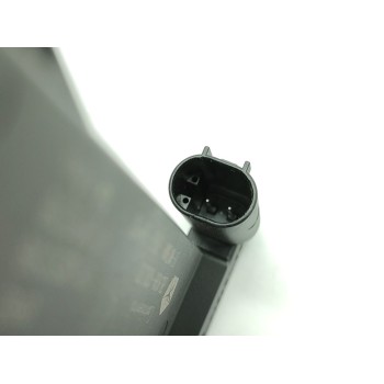 Recambio de antena para maserati levante diesel referencia OEM IAM 68051315AB  