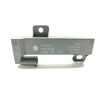 Recambio de antena para maserati levante diesel referencia OEM IAM 68051315AB  