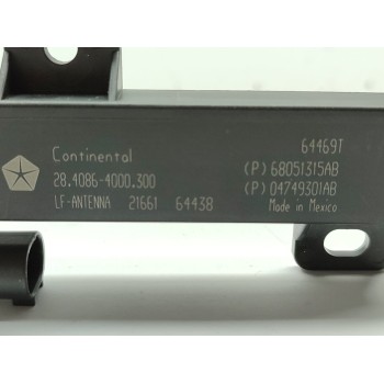 Recambio de antena para maserati levante diesel referencia OEM IAM 68051315AB  