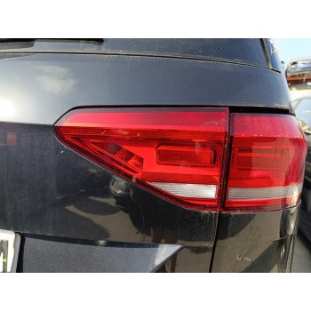 PILOTO TRASERO DERECHO INTERIOR 5TA945094D 